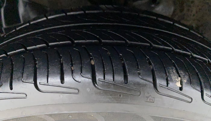 2015 Honda Brio 1.2 S MT I VTEC, Petrol, Manual, 69,073 km, Left Front Tyre Tread