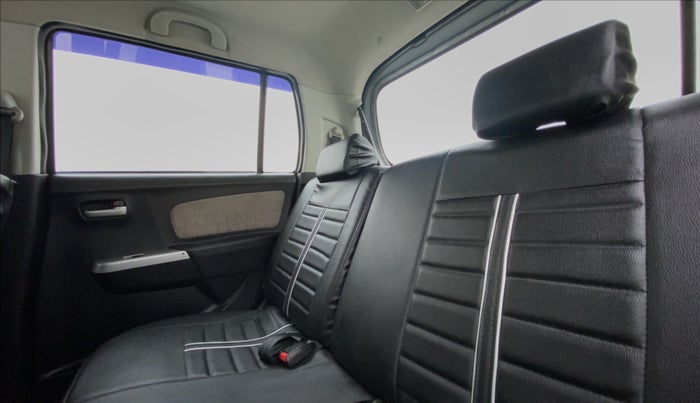 2014 Maruti Wagon R 1.0 VXI, Petrol, Manual, 29,675 km, Right Side Rear Door Cabin