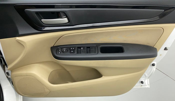 2019 Honda Amaze 1.2 SMT I VTEC, Petrol, Manual, 32,556 km, Driver Side Door Panels Control