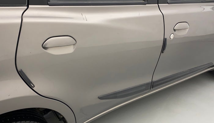 2018 Datsun Go Plus T, Petrol, Manual, 17,955 km, Right rear door - Slightly rusted