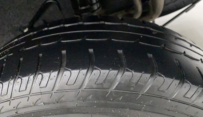 2018 Datsun Go Plus T, Petrol, Manual, 17,955 km, Left Rear Tyre Tread