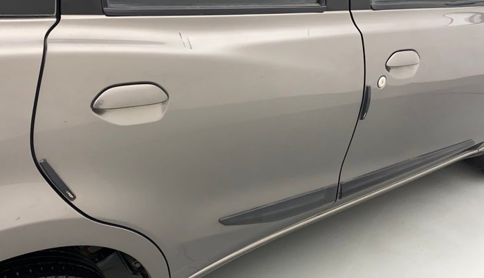 2018 Datsun Go Plus T, Petrol, Manual, 17,955 km, Right rear door - Minor scratches