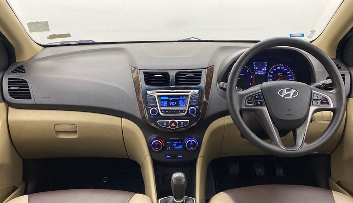 2016 Hyundai Verna FLUIDIC 1.6 CRDI S, Diesel, Manual, 50,015 km, Dashboard