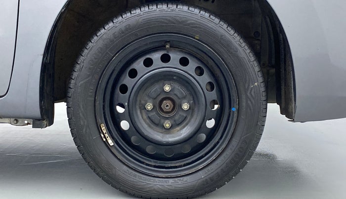 2015 Maruti Wagon R 1.0 VXI, Petrol, Manual, 24,658 km, Right Front Wheel