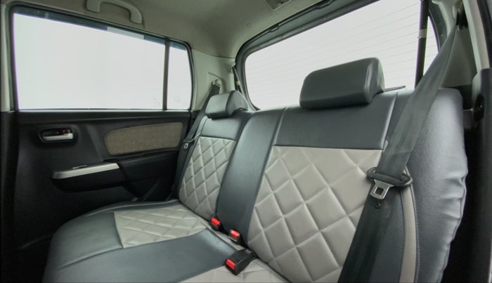 2015 Maruti Wagon R 1.0 VXI, Petrol, Manual, 24,658 km, Right Side Rear Door Cabin