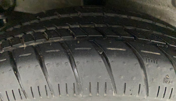2018 Maruti Celerio VXI, Petrol, Manual, 11,942 km, Right Rear Tyre Tread
