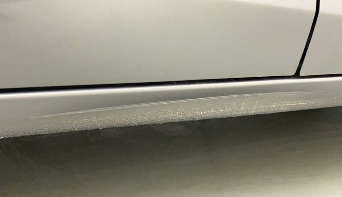 2018 Maruti Celerio VXI, Petrol, Manual, 11,942 km, Right running board - Minor scratches