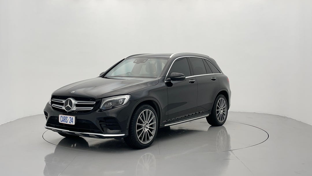 Left Front Diagonal (45- Degree) View