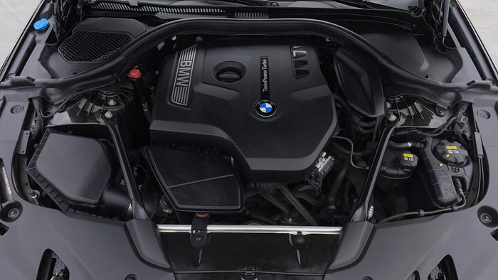 BMW 530I-Engine Bonet View