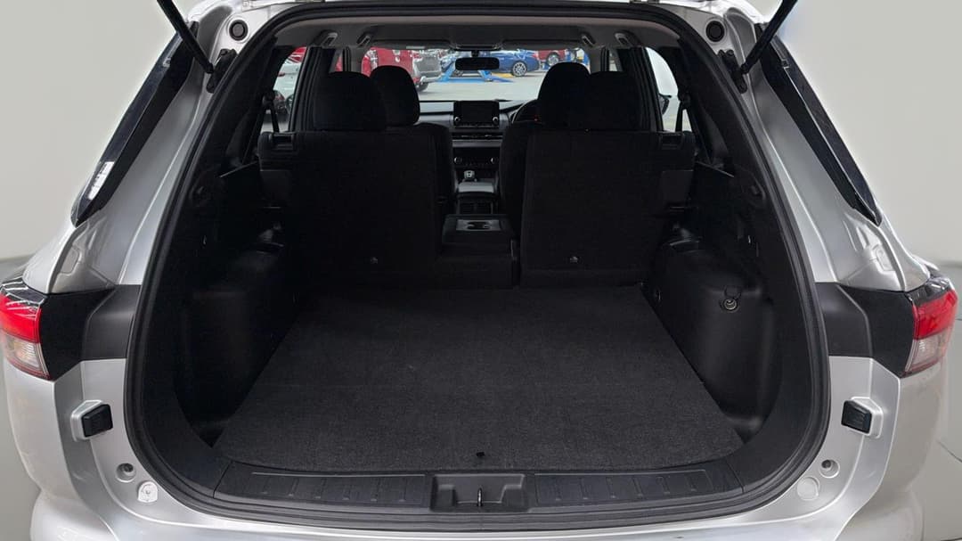 2024 Mitsubishi Outlander Es 5 Seat (2WD), Automatic, 62159 km, Boot Inside View