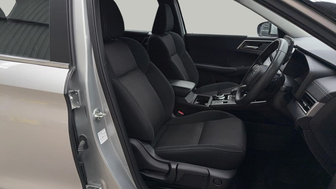 2024 Mitsubishi Outlander Es 5 Seat (2WD), Automatic, 62159 km, Right Side Front Door Cabin View