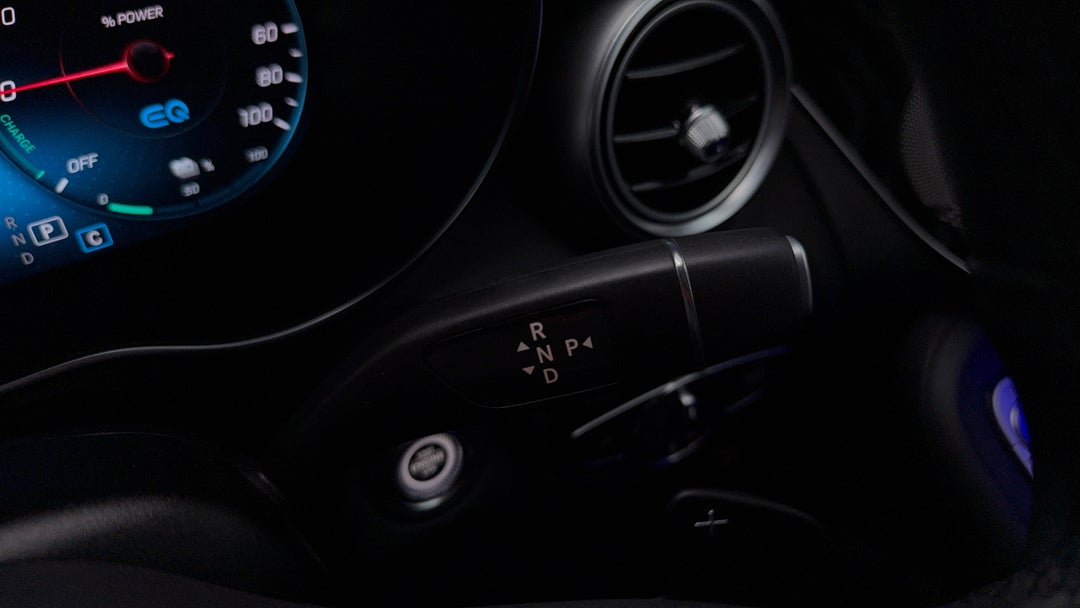 2021 Mercedes-benz GLC 300 E 4matic Phev, Automatic, 54754 km, Gear Lever 