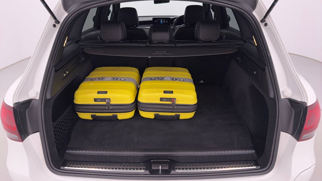 2021 Mercedes-benz GLC 300 E 4matic Phev, Automatic, 54754 km, Boot Inside View with Luggage