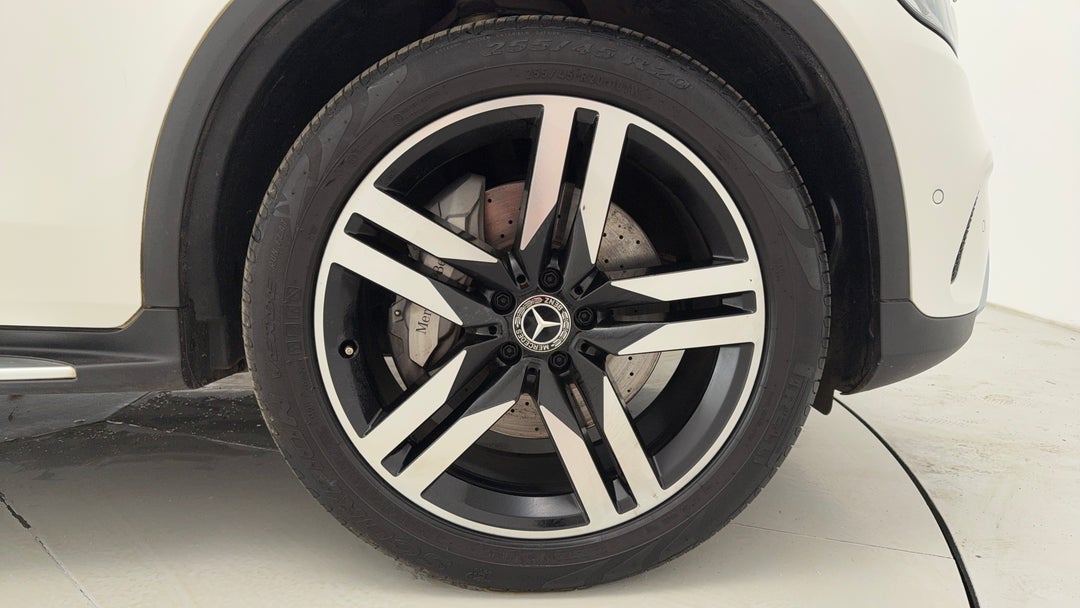 2021 Mercedes-benz GLC 300 E 4matic Phev, Automatic, 54754 km, Spare Wheel