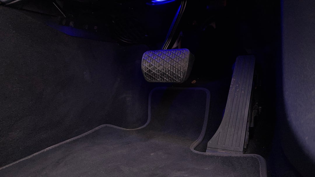 2021 Mercedes-benz GLC 300 E 4matic Phev, Automatic, 54754 km, Pedals and Footmat