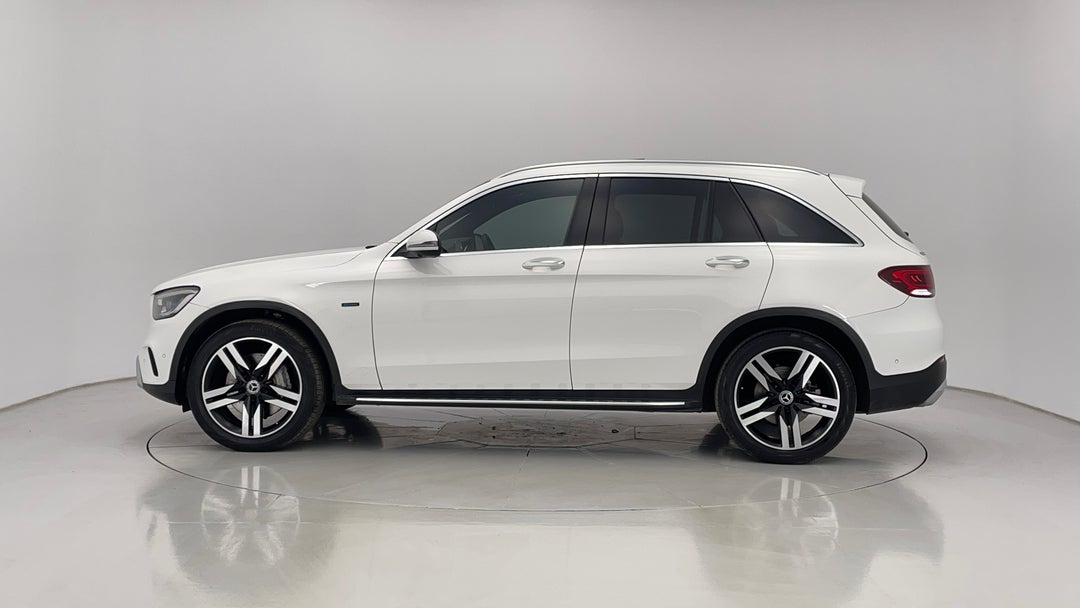 2021 Mercedes-benz GLC 300 E 4matic Phev, Automatic, 54754 km, Left Side View