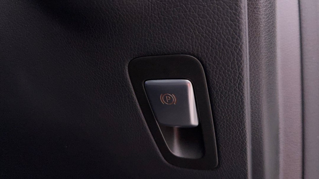 2021 Mercedes-benz GLC 300 E 4matic Phev, Automatic, 54754 km, Handbrake