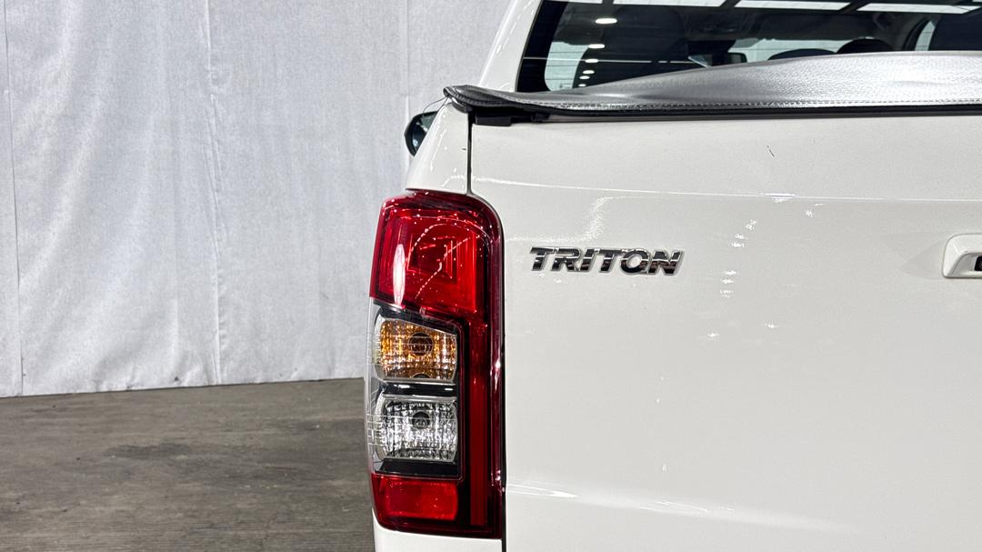 2022 Mitsubishi Triton Glx+ (4x4), Automatic, 60570 km, Badge (Boot Left Side)