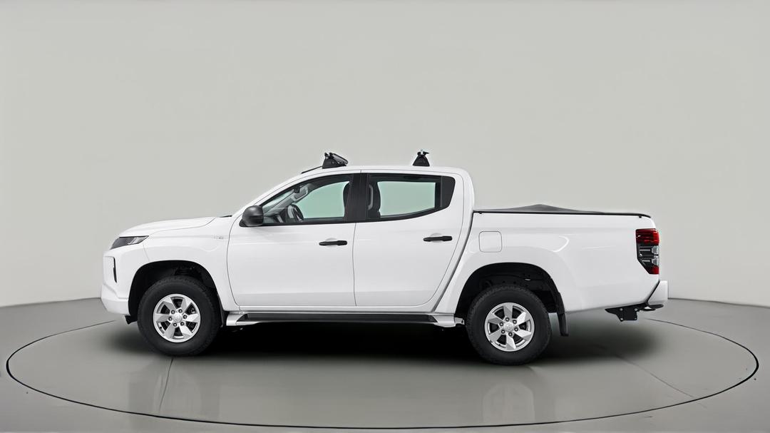 2022 Mitsubishi Triton Glx+ (4x4), Automatic, 60570 km, Left Side View
