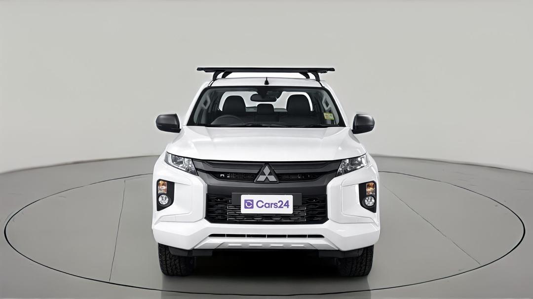 2022 Mitsubishi Triton Glx+ (4x4), Automatic, 60570 km, Front View