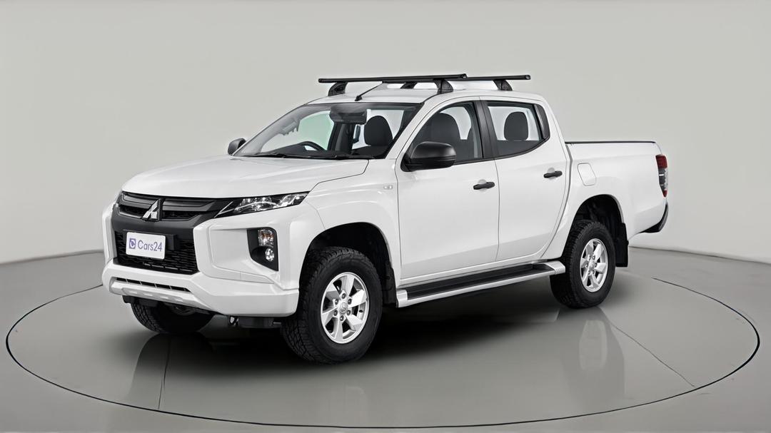 2022 Mitsubishi Triton Glx+ (4x4), Automatic, 60570 km, Left Front Diagonal (45- Degree) View