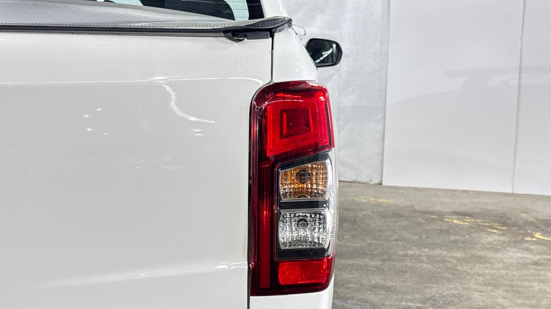 2022 Mitsubishi Triton Glx+ (4x4), Automatic, 60570 km, Badge (Boot Right Side)