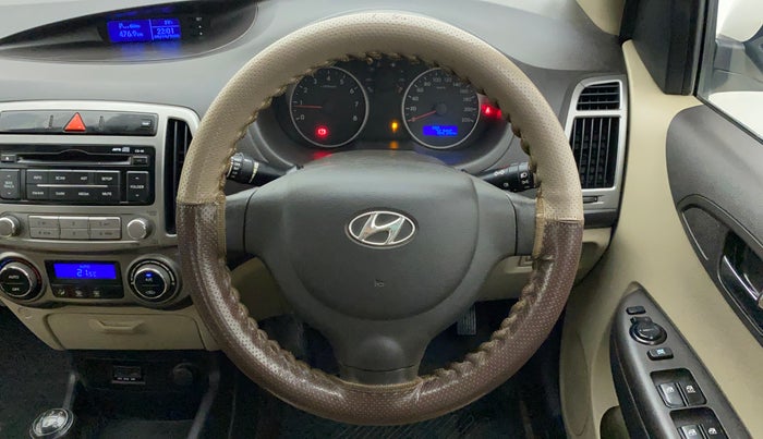 2013 Hyundai i20 MAGNA (O) 1.2, Petrol, Manual, 76,374 km, Steering Wheel Close Up