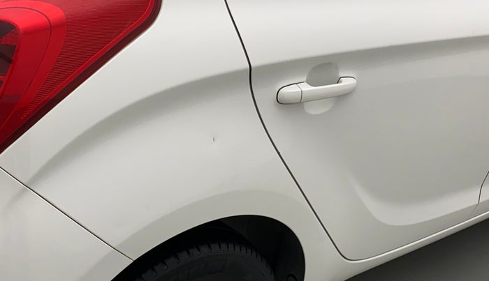 2013 Hyundai i20 MAGNA (O) 1.2, Petrol, Manual, 76,374 km, Right quarter panel - Slightly dented