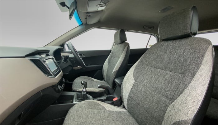 2015 Hyundai Creta 1.6 SX PLUS PETROL, Petrol, Manual, 84,141 km, Right Side Front Door Cabin