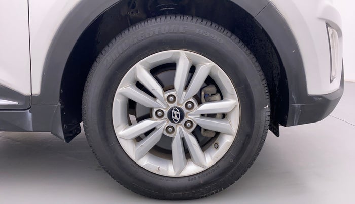 2015 Hyundai Creta 1.6 SX PLUS PETROL, Petrol, Manual, 84,141 km, Right Front Wheel