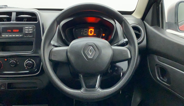 2017 Renault Kwid 1.0 RXL, Petrol, Manual, 31,731 km, Steering Wheel Close Up