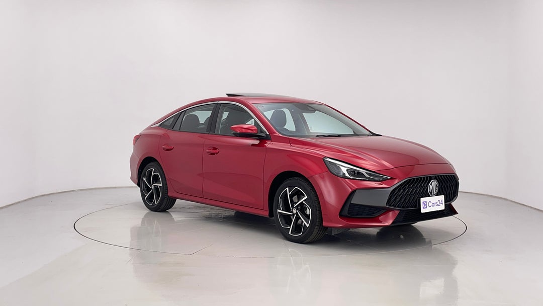 2024 MG Mg5 Essence, Automatic, 17187 km, Right Front Diagonal (45- Degree) View