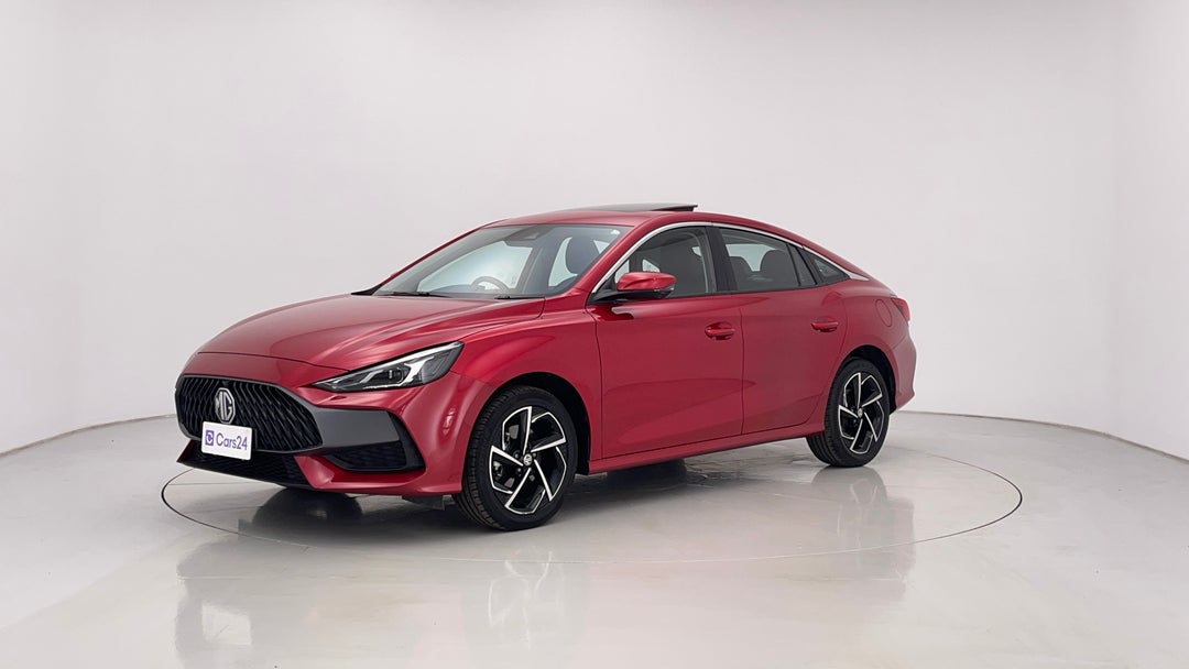 2024 MG Mg5 Essence, Automatic, 17187 km, Left Front Diagonal (45- Degree) View