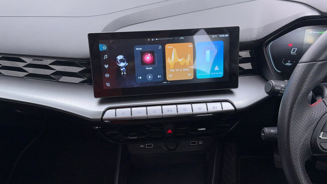 2024 MG Mg5 Essence, Automatic, 17187 km, Center Console