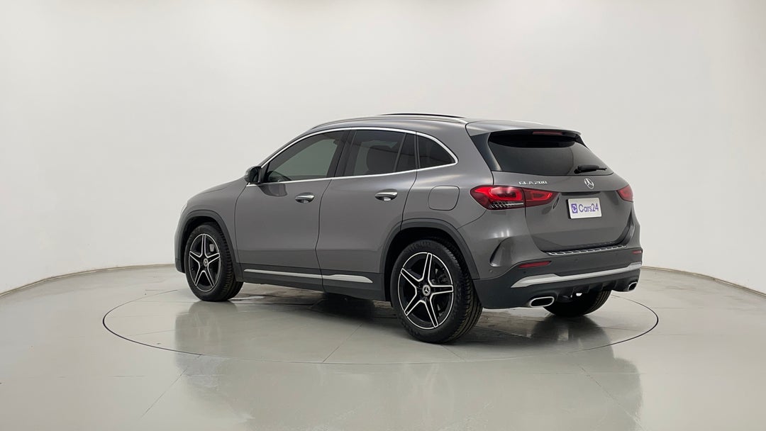 Left Back Diagonal (45- Degree) View