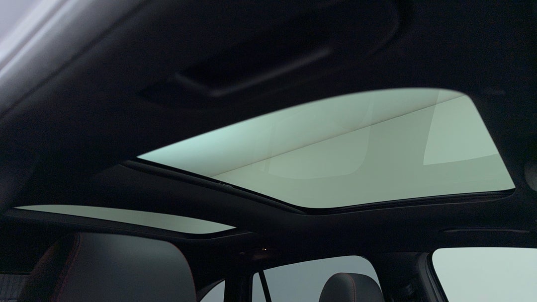 Interior Sunroof/Moonroof