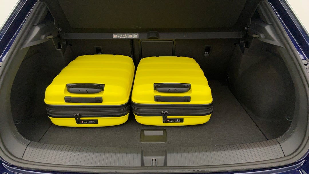 2020 Volkswagen T-roc 140tsi Sport( R-line), Automatic, 26823 km, Boot Inside View with Luggage