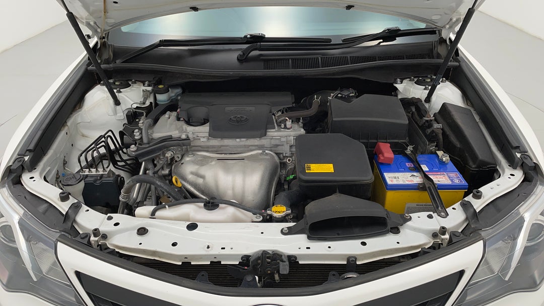 Open Bonnet (Engine)