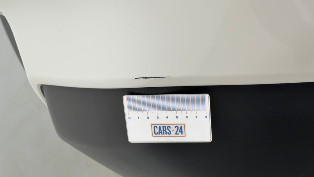 Bumper Rear Scratch