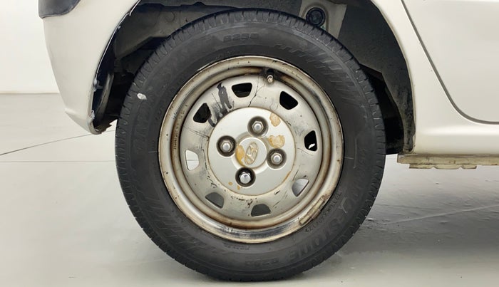 2013 Hyundai Santro Xing GL PLUS, Petrol, Manual, 82,443 km, Right Rear Wheel