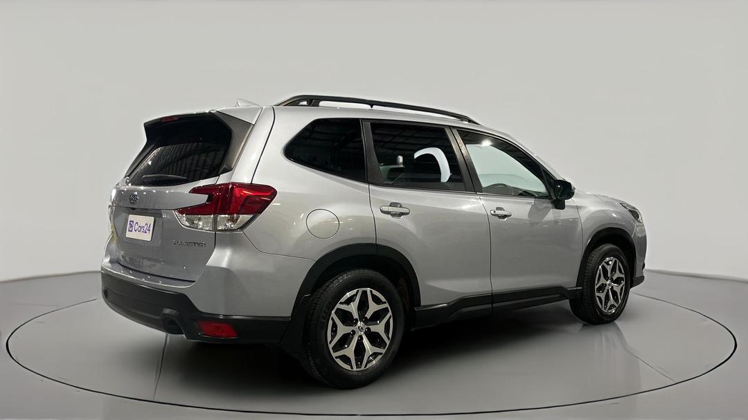 2023 Subaru Forester 2.5i (AWD), Automatic, 42356 km, Right Back Diagonal (45- Degree) View