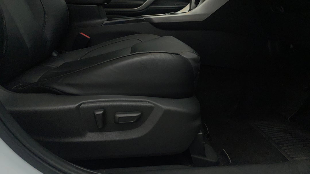 2020 Mitsubishi Eclipse Cross Exceed (2WD), Automatic, 68039 km, Drivers Side Adjustment Panel