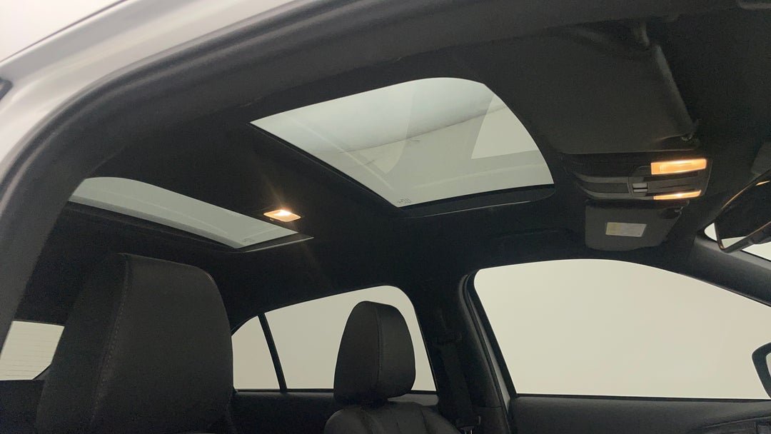 2020 Mitsubishi Eclipse Cross Exceed (2WD), Automatic, 68039 km, Interior Sunroof/Moonroof