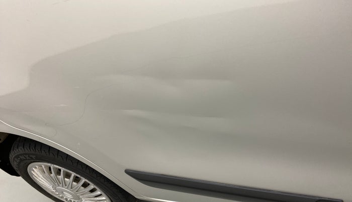 2017 Maruti Wagon R 1.0 LXI CNG, CNG, Manual, 45,180 km, Right rear door - Slightly dented