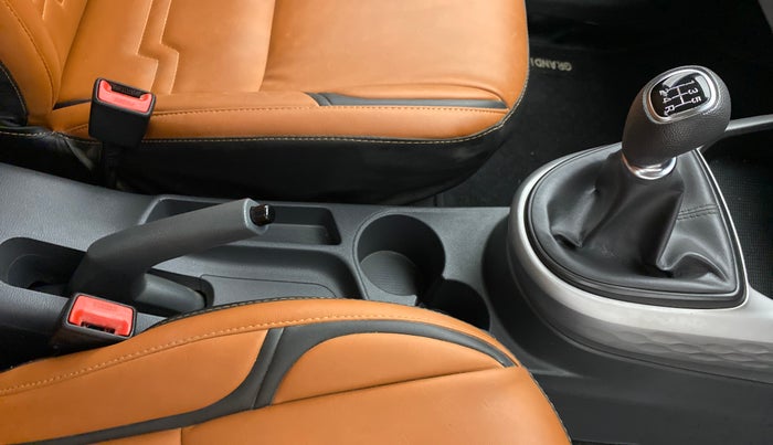 2020 Hyundai GRAND I10 NIOS SPORTZ PETROL, Petrol, Manual, 19,356 km, Gear Lever