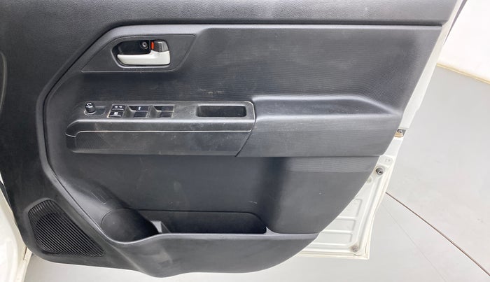 2019 Maruti New Wagon-R VXI (O) 1.2, Petrol, Manual, 68,200 km, Driver Side Door Panels Control
