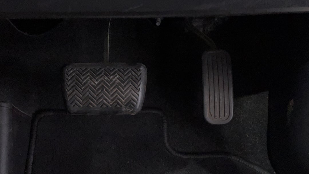 Pedals and Footmat