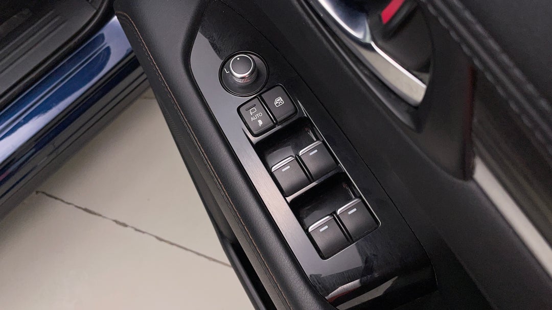 2020 Mazda CX-5 Gt Turbo (awd), Automatic, 54114 km, Drivers Side Door Panel Controls