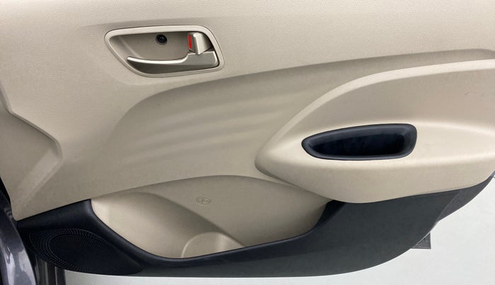 2019 Hyundai NEW SANTRO 1.1 SPORTS AMT, Petrol, Automatic, 7,234 km, Driver Side Door Panels Control