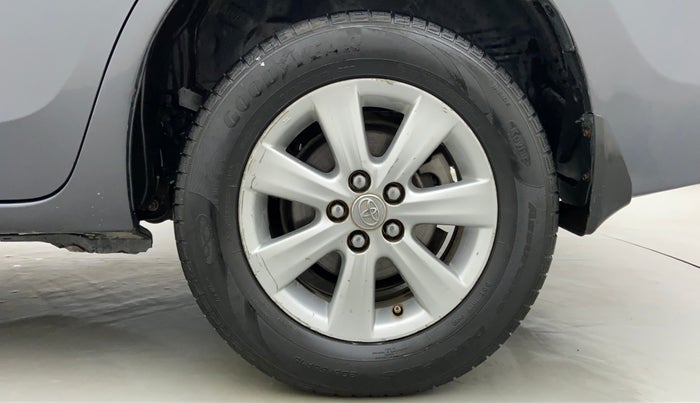 2017 Toyota Corolla Altis J S, CNG, Manual, Left Rear Wheel